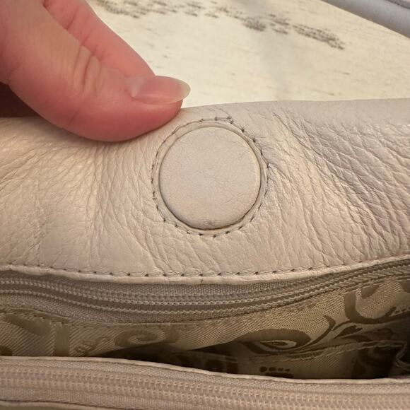 Brighton 3D Floral Appliqué Cream Soft Supple Leather Shoulder Handbag Purse - Picture 12 of 12